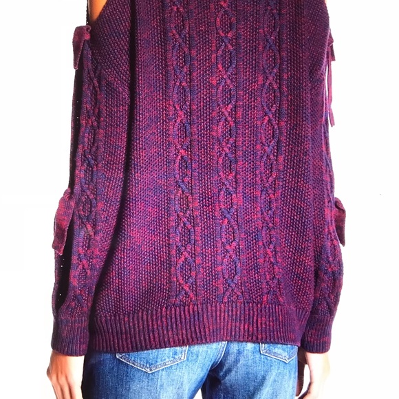 Project Naadam Ladies Cold Shoulder Sweater- NWOT - Picture 2 of 8